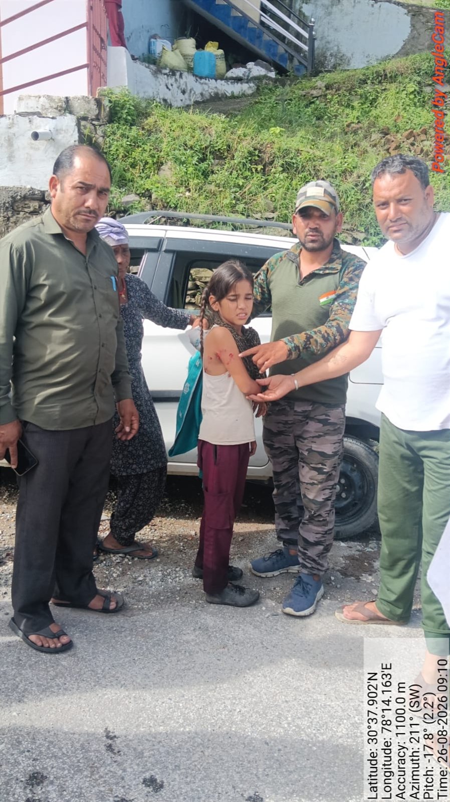 चिन्यालीसौड़ के जेष्ठवाड़ी गांव में बाघ के हमले के बाद ग्रामीणों में दहशत